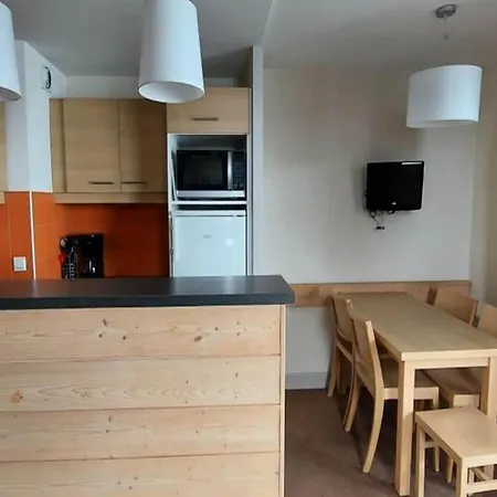 Beautiful Terrace 1800 Apartment *